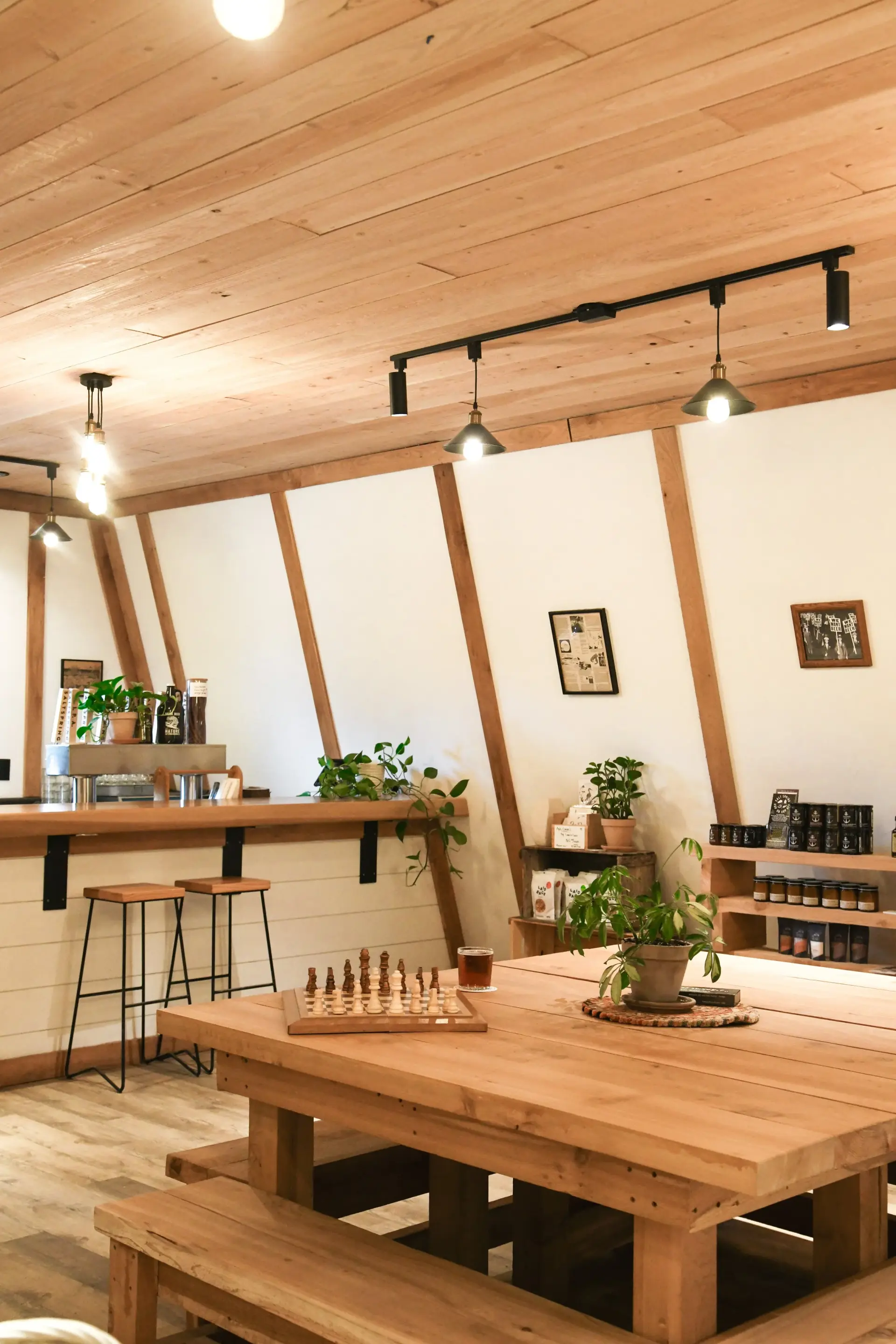Inside the Salt Spring Brewing tasting room